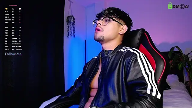 Snapshot of isaac-saenz chatting on September 17, 2025, 10:12 pm isaac-saenz online show from September 17, 2025, 10:12 pm