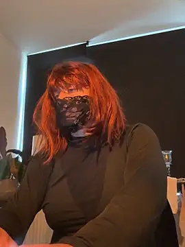 Snapshot of Bleueyez007 chatting on September 21, 2025, 3:17 pm Bleueyez007 online show from September 21, 2025, 3:17 pm