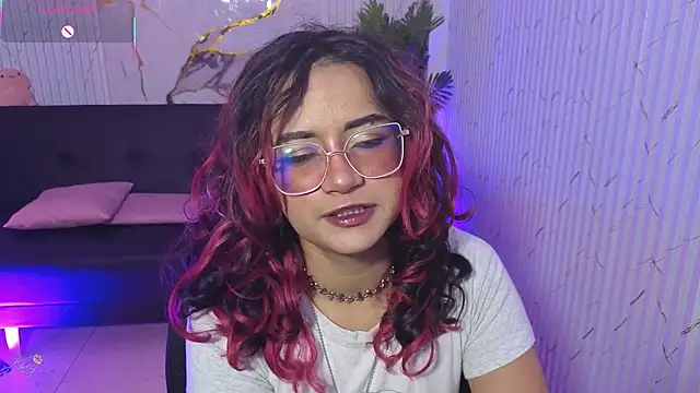 kristen tay online show from April 19, 2026, 3:18 am