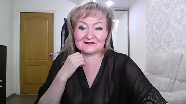 Snapshot of Victoria_secrets_ chatting on September 8, 2025, 2:38 pm Victoria secrets online show from September 8, 2025, 2:38 pm