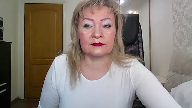 Snapshot of Victoria_secrets_ chatting on January 15, 2026, 7:45 am Victoria secrets online show from January 15, 2026, 7:45 am