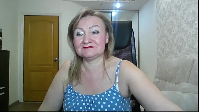 Snapshot of Victoria_secrets_ chatting on October 21, 2025, 5:12 pm Victoria secrets online show from October 21, 2025, 5:12 pm