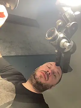 Snapshot of DorianJeday chatting on November 9, 2025, 9:46 am DorianJeday online show from November 9, 2025, 9:46 am