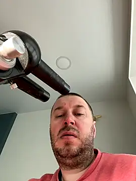 Snapshot of DorianJeday chatting on October 31, 2025, 8:22 am DorianJeday online show from October 31, 2025, 8:22 am