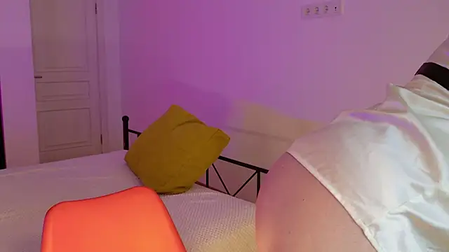 RaileReed online show from January 19, 2026, 1:48 pm