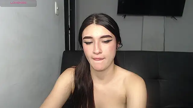 Snapshot of Anny_naf4 chatting on March 14, 2025, 5:05 am Anny naf4 online show from March 14, 2025, 5:05 am