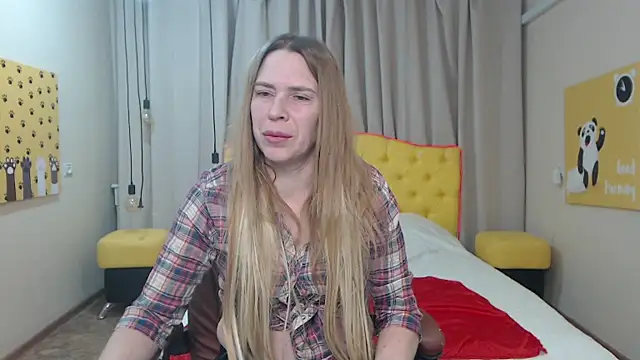 TessaDaybreak online show from February 16, 2026, 7:40 am