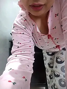 Snapshot of Dalou3a-69 chatting on December 20, 2025, 12:08 pm Dalou3a-69 online show from December 20, 2025, 12:08 pm