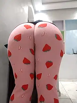 Snapshot of Dalou3a-69 chatting on January 16, 2026, 12:31 pm Dalou3a-69 online show from January 16, 2026, 12:31 pm