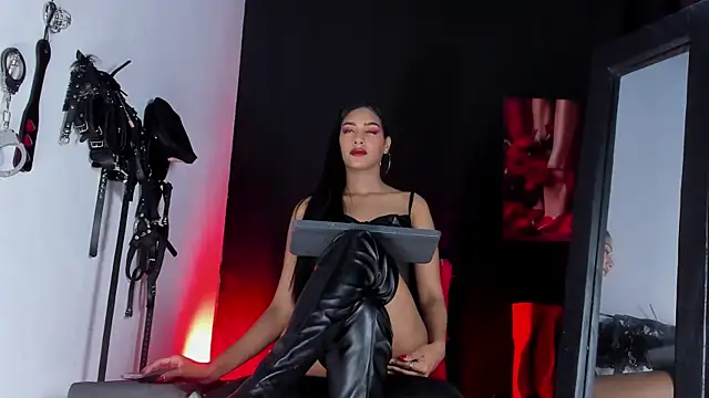 Snapshot of Aleshkastone chatting on February 5, 2026, 11:00 pm Aleshkastone online show from February 5, 2026, 11:00 pm