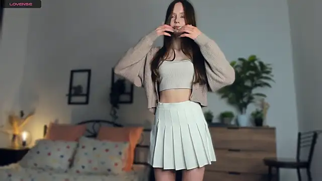 MarionSilver online show from March 16, 2025, 7:48 am