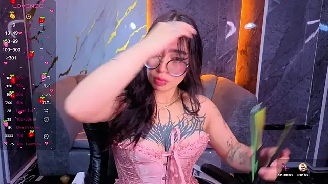 Snapshot of Anni_acker_b chatting on November 21, 2025, 3:16 am Anni acker b online show from November 21, 2025, 3:16 am