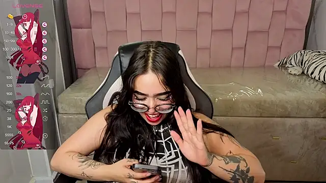 Snapshot of Anni_acker_b chatting on November 15, 2025, 3:27 pm Anni acker b online show from November 15, 2025, 3:27 pm