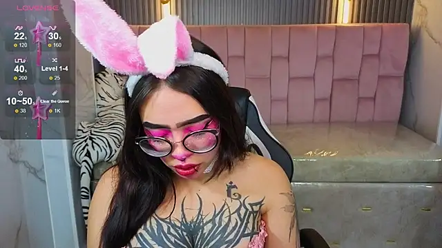 Snapshot of Anni_acker_b chatting on November 28, 2025, 3:39 am Anni acker b online show from November 28, 2025, 3:39 am