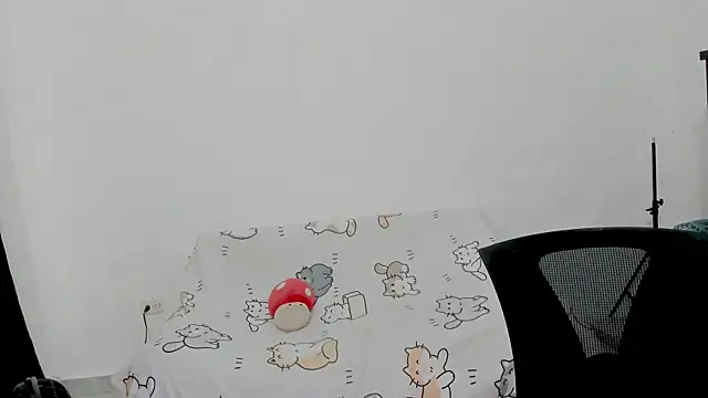 Snapshot of Naoko_7w7 chatting on October 27, 2025, 10:11 pm Naoko 7w7 online show from October 27, 2025, 10:11 pm