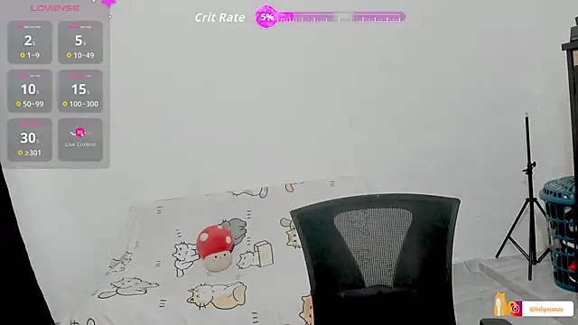 Snapshot of Naoko_7w7 chatting on October 19, 2025, 10:12 pm Naoko 7w7 online show from October 19, 2025, 10:12 pm