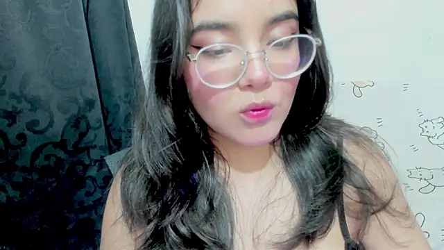 Naoko 7w7 online show from December 22, 2025, 12:33 am