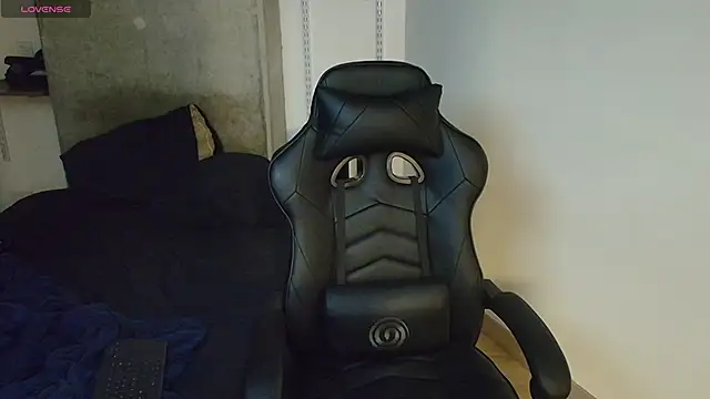 Snapshot of kevin_jef chatting on November 5, 2025, 3:42 am kevin jef online show from November 5, 2025, 3:42 am