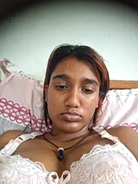 indianpink lips online show from March 15, 2026, 8:54 am