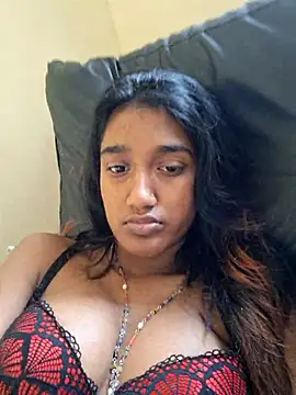 indianpink lips online show from September 9, 2025, 11:19 am