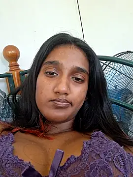 indianpink lips online show from March 21, 2025, 10:28 am