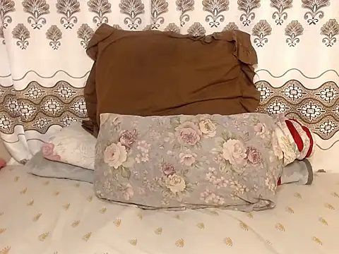 Karishma99  online show from March 27, 2026, 1:34 pm