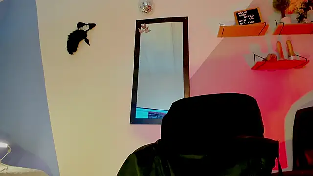 Snapshot of Aria_fitness chatting on November 29, 2025, 1:11 pm Aria fitness online show from November 29, 2025, 1:11 pm