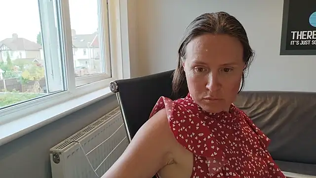 Snapshot of eatmypie69 chatting on July 6, 2026, 6:43 pm eatmypie69 online show from July 6, 2026, 6:43 pm