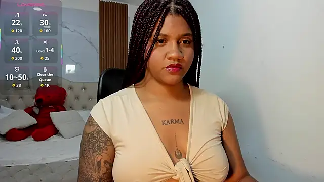 ZahraRose online show from March 7, 2026, 8:25 pm