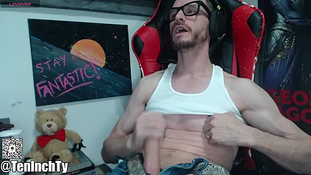 Snapshot of teninchty chatting on November 22, 2025, 5:17 am teninchty online show from November 22, 2025, 5:17 am