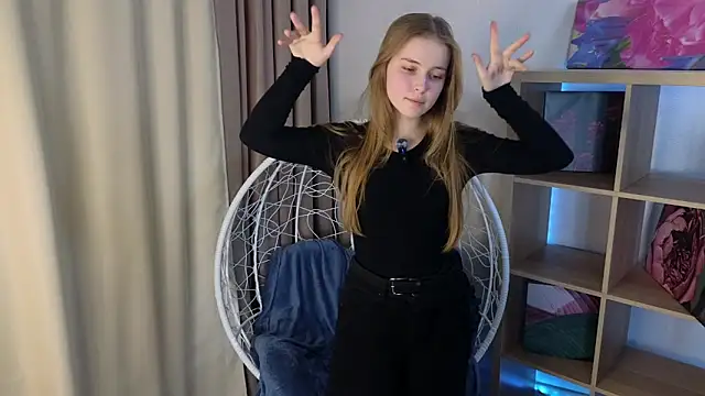 Snapshot of TaiteHankins chatting on February 20, 2025, 10:59 am TaiteHankins online show from February 20, 2025, 10:59 am