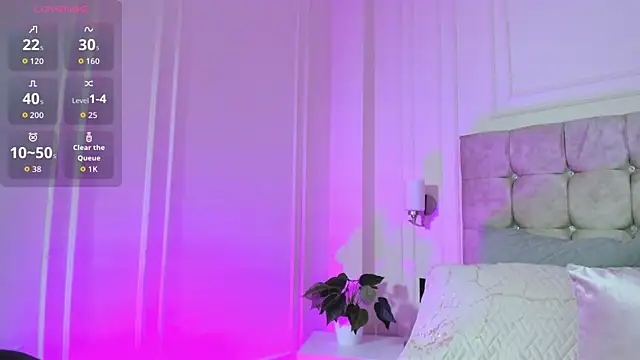 JasmineRoss 1 online show from November 25, 2025, 7:14 pm