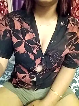 Snapshot of srijashemale chatting on March 12, 2025, 7:04 pm srijashemale online show from March 12, 2025, 7:04 pm