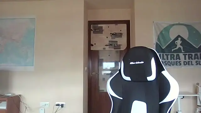 llopaco online show from December 16, 2025, 11:58 am