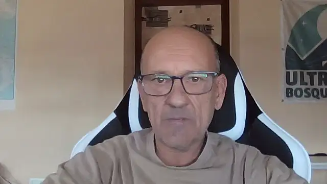 llopaco online show from November 8, 2025, 10:41 am