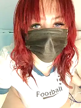 Snapshot of Loly2025 chatting on November 13, 2025, 12:25 am Loly2025 online show from November 13, 2025, 12:25 am