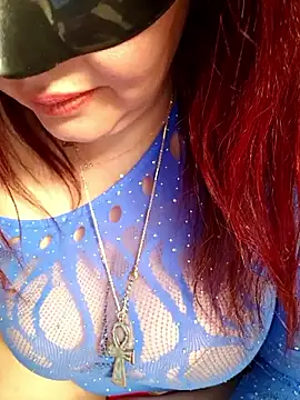 Loly2025 online show from February 14, 2026, 1:44 pm