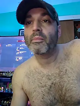 Novabear6996 online show from April 15, 2026, 3:23 am