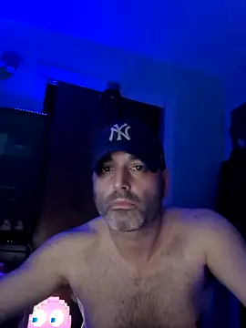 Snapshot of Novabear6996 chatting on November 12, 2025, 9:24 am Novabear6996 online show from November 12, 2025, 9:24 am