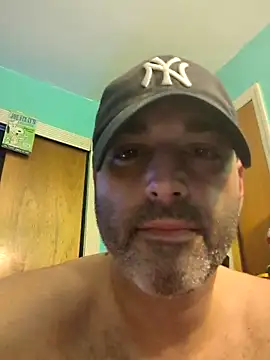 Snapshot of Novabear6996 chatting on March 11, 2025, 9:13 am Novabear6996 online show from March 11, 2025, 9:13 am