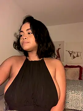 Snapshot of Dahiana_Giil chatting on November 4, 2025, 11:19 pm Dahiana Giil online show from November 4, 2025, 11:19 pm