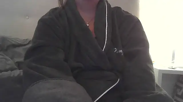 sizha6 online show from September 15, 2025, 10:37 am