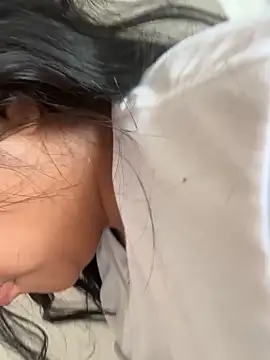 Snapshot of Karla_Stein2025 chatting on October 30, 2025, 1:31 pm Karla Stein2025 online show from October 30, 2025, 1:31 pm