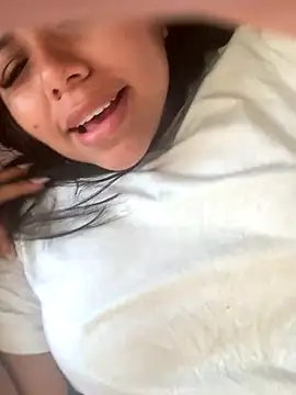 Snapshot of Karla_Stein2025 chatting on October 23, 2025, 10:19 pm Karla Stein2025 online show from October 23, 2025, 10:19 pm