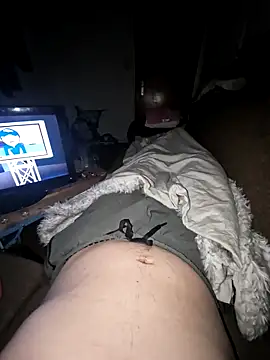 DerechteJunge online show from April 28, 2026, 9:41 pm