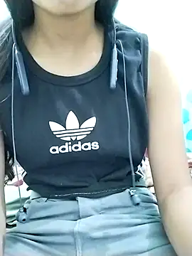 Snapshot of Aaradhna-hoy chatting on March 7, 2025, 4:35 am Aaradhna-hoy online show from March 7, 2025, 4:35 am