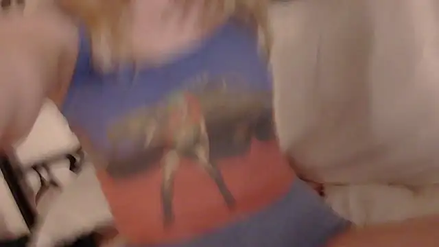 Snapshot of sinfulblonde1 chatting on March 1, 2025, 4:04 am sinfulblonde1 online show from March 1, 2025, 4:04 am