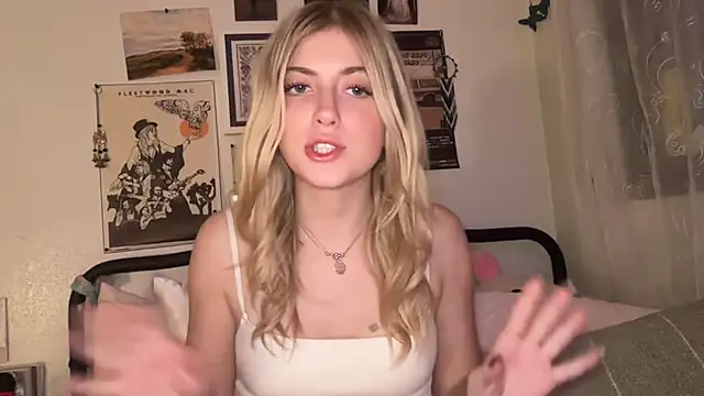 Snapshot of sinfulblonde1 chatting on March 16, 2025, 2:53 am sinfulblonde1 online show from March 16, 2025, 2:53 am