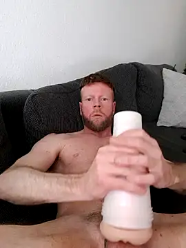 Snapshot of xXCR07xX chatting on November 29, 2025, 8:36 am xXCR07xX online show from November 29, 2025, 8:36 am