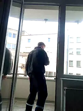 Snapshot of xXCR07xX chatting on February 16, 2025, 9:37 am xXCR07xX online show from February 16, 2025, 9:37 am